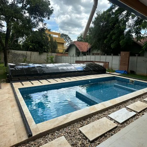 Cobertura retrátil piscina